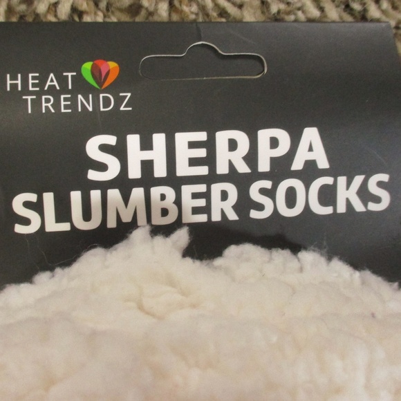 Heat Trendz Steve Madden Socks Bundle Variety 4 Pack Womens 5-10 Sherpa Slumber - Picture 9 of 11
